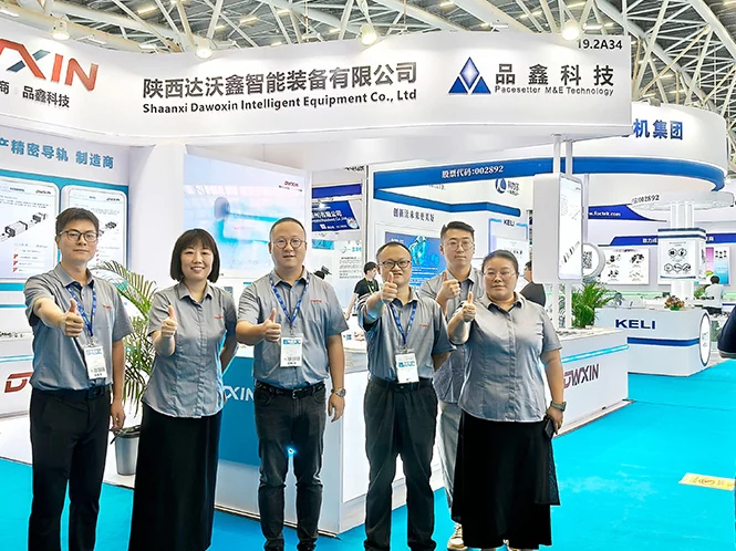 达沃鑫携核心导轨产品亮相行业展会